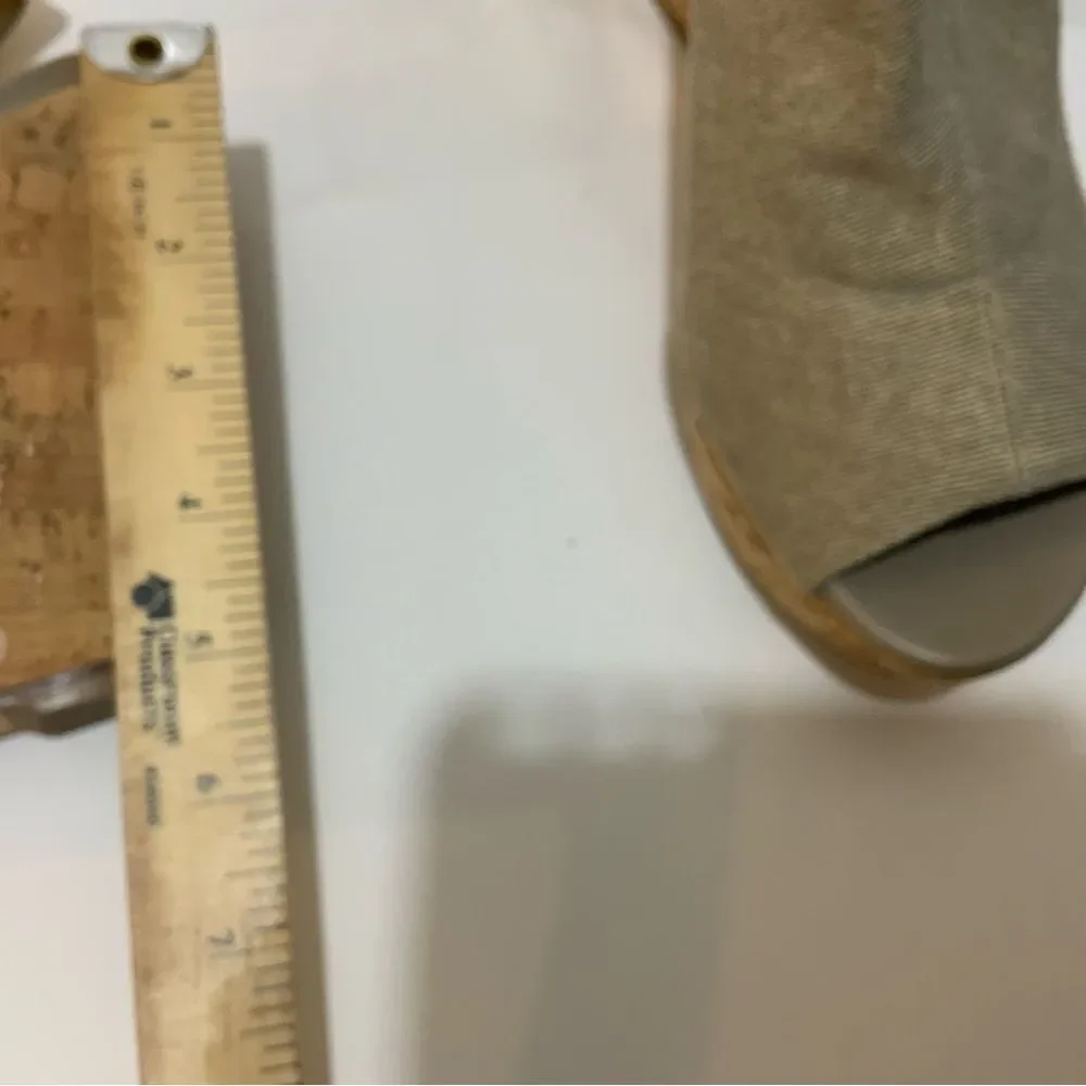 Stuart Weitzman Glover Stretch Wedge Sandal 10.5 M - Picture 9 of 10